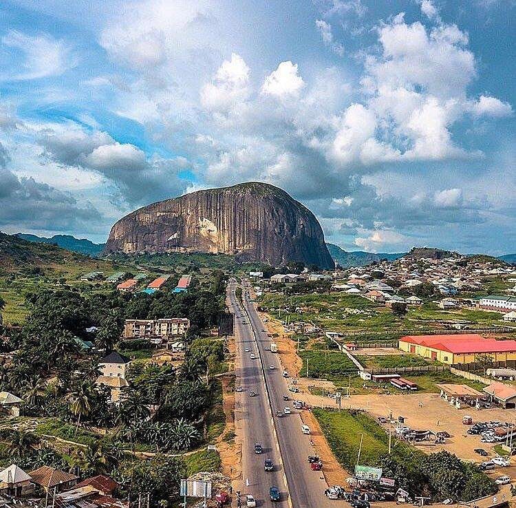 Hiking in Abuja - An Adventurers Guide 4 Zuma Rock