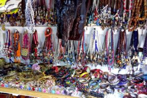 beads and jewelries