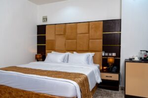 Trends Place Hotel 43 executived