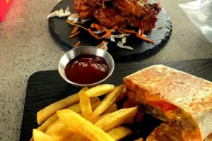 Moeshen Cafe Bar Abuja 11