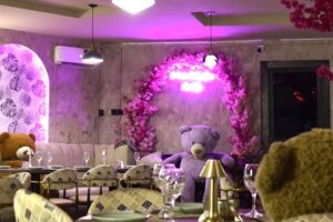 PALM AVE RESTAURANT 16