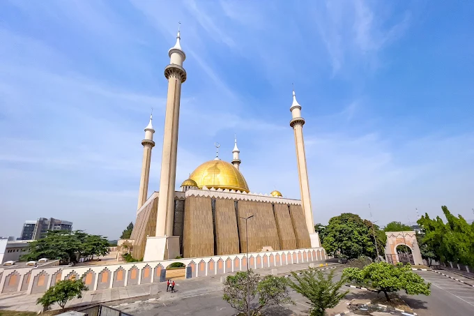Free Fun Things to Do in Abuja 9 Abuja National Mosque 2