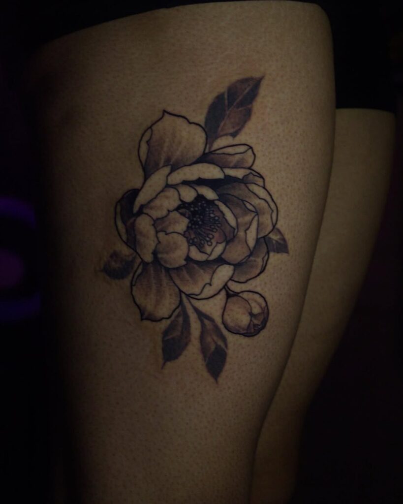 True Hues Tattoos piercings 2