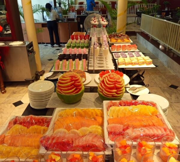 @theabujacontinental. The Art of fine dinning is not just about foodbut about having a great e 5