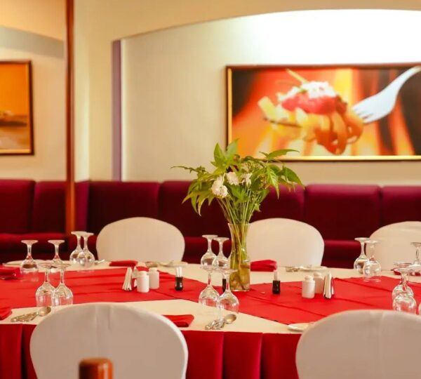Impeccable service exquisite dining.Experience world class service at Abuja Continental.For Re 1
