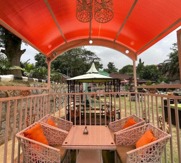 Table for 4 Yes please Dont forget our Easter Promo is still on. 10 on orders above N20000ab